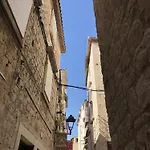 Apartament Ema