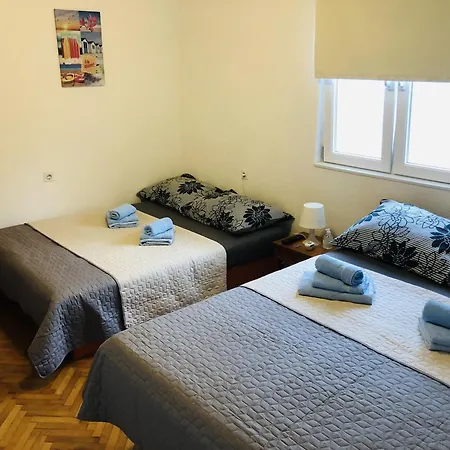 Appartement Ema *