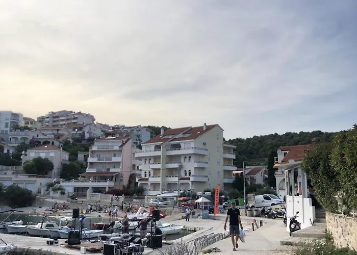 Ema Apartment Trogir